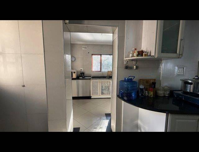 3 BEDROOM HOUSE FOR SALE IN SILVERGLEN